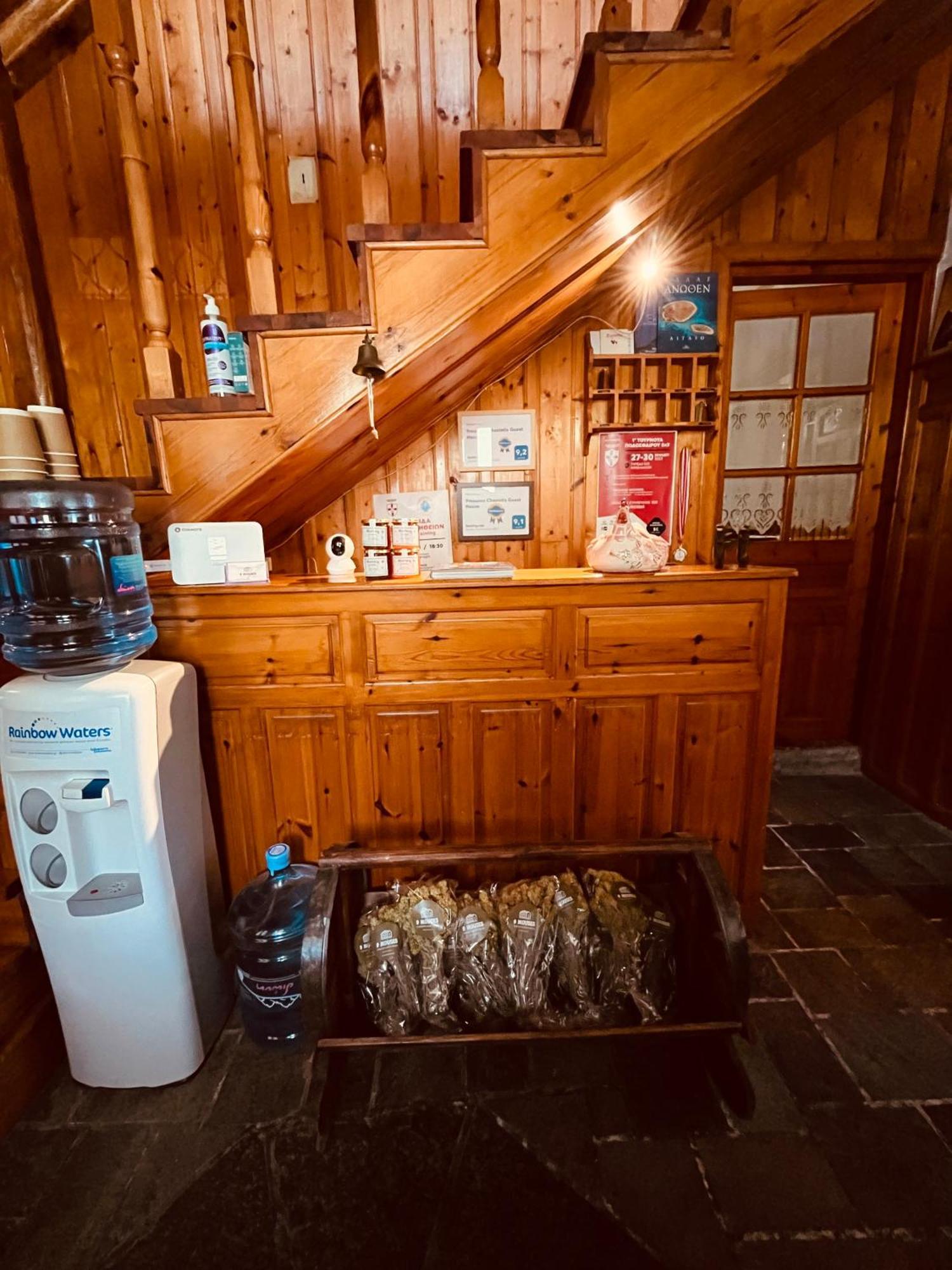9Mouses Chasiotis Guest House Ampelakia Exterior foto